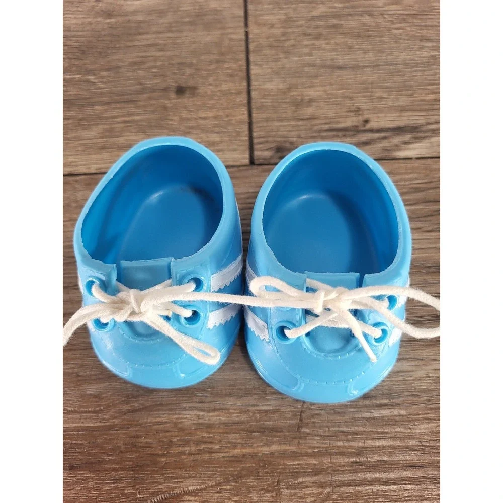 Vintage Gata Box Blue‎ W/white Stripes Lace Sneakers